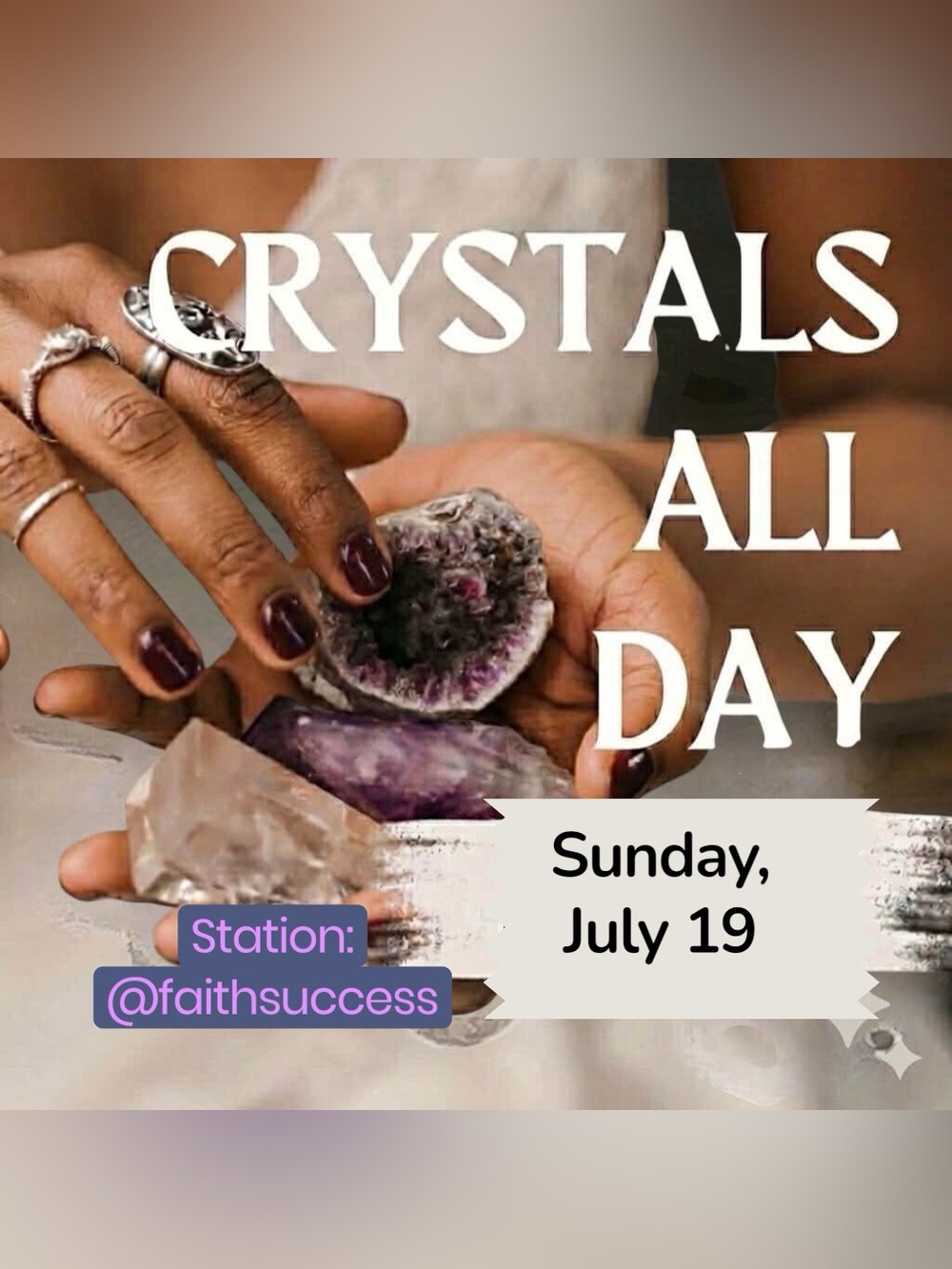 Crystals All Day! Crystal Live Show Train! - Picture 1 of 16